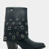 BOTIM ESTILO TEXANA COM TACHAS